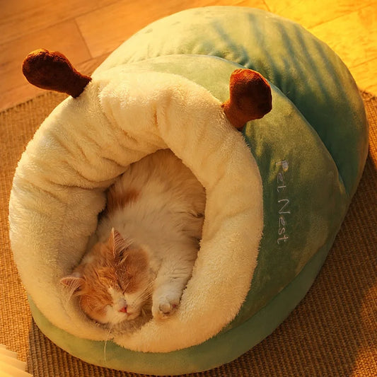 Soft Plush Cat & Dog Bed – 2-in-1 Semi-Enclosed Shell-Shaped Pet Nest